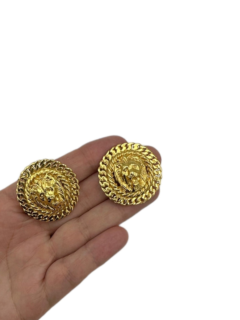 Large Round Gold Lion Medallion Clip-on Earrings - 24 Wishes Vintage Jewelry