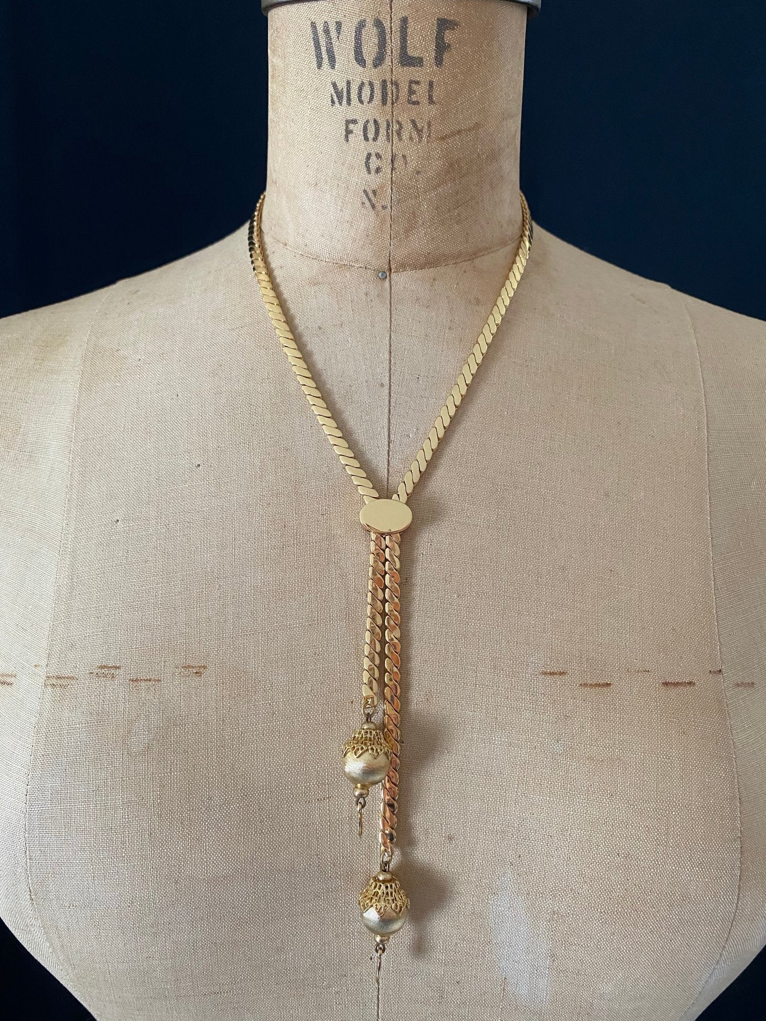 Vintage Monet Festoon Chain Necklace - Gem