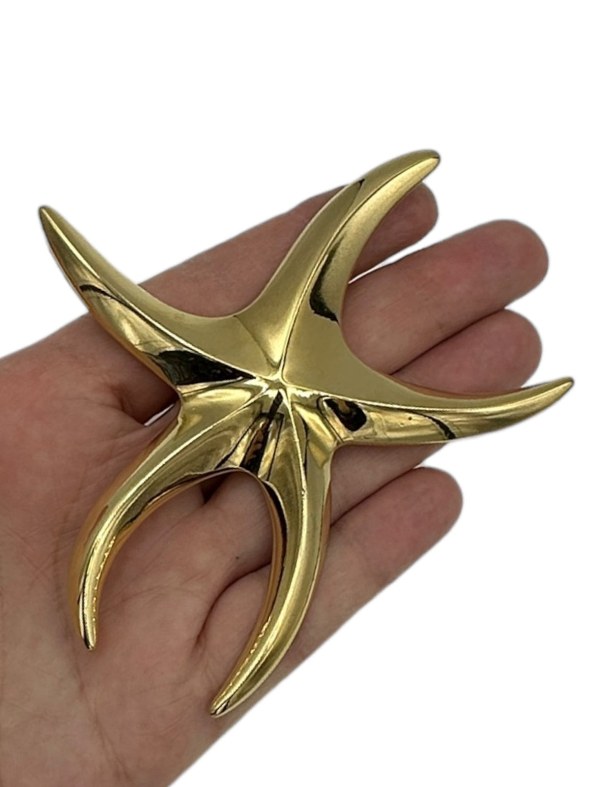 Monet Vintage Jewelry Classic Gold Oversized Starfish Brooch - 24 Wishes Vintage Jewelry