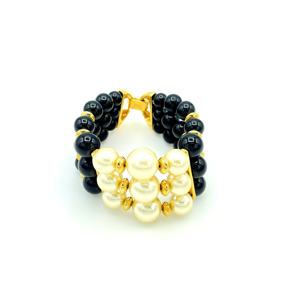Napier White Pearl & Black Bead Vintage Bracelet - 24 Wishes Vintage Jewelry