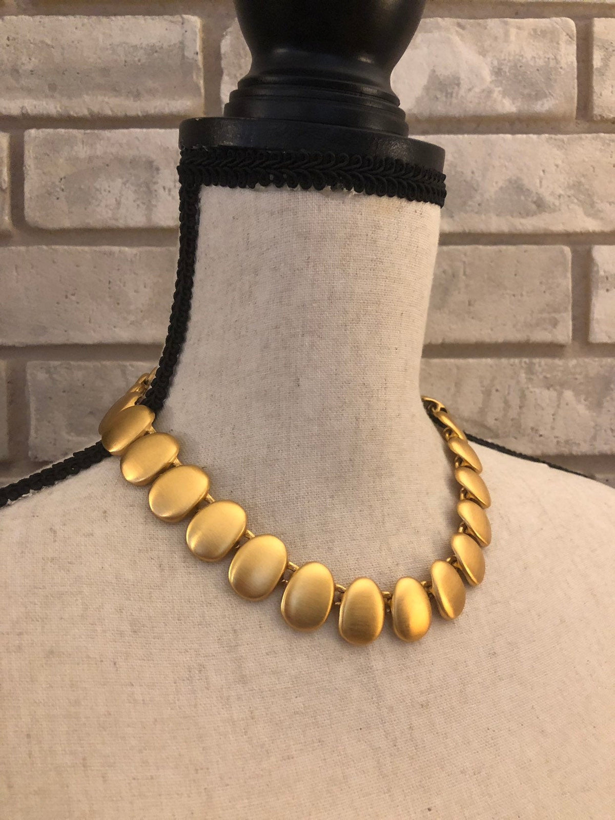 Vintage Anne Klein Classic Gold Necklace - 24 Wishes Vintage Jewelry