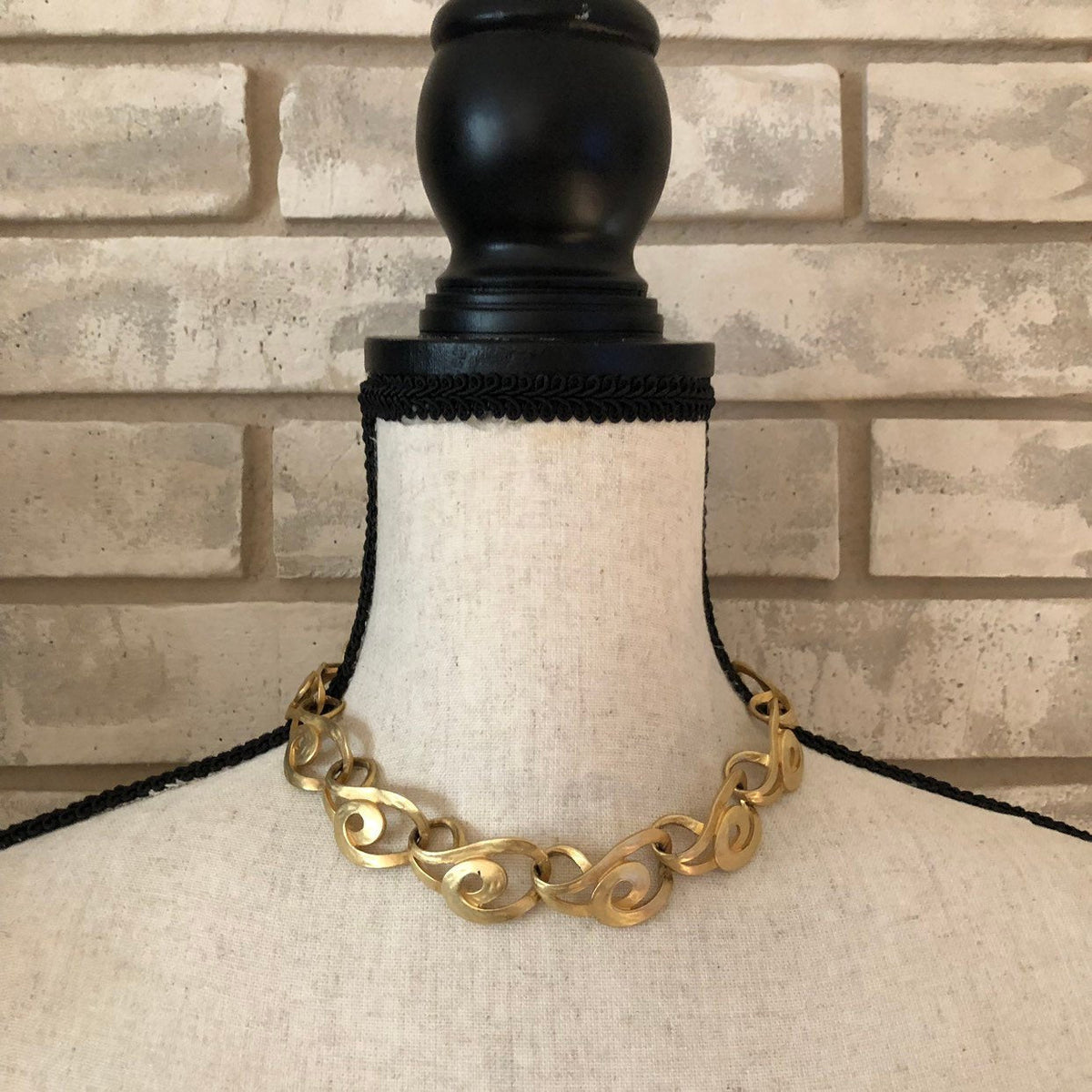 Vintage Erwin Pearl Classic Gold Link Necklace - 24 Wishes Vintage Jewelry