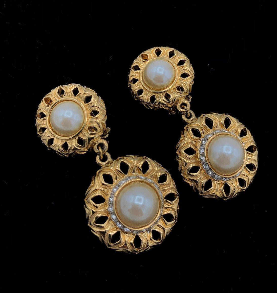 Vintage Gold St. John Dangle Pearl Clip-On Earrings - 24 Wishes Vintage Jewelry