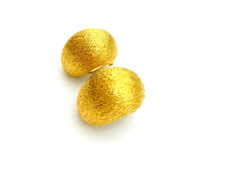 Vintage Gold St. John Textured Chunky Classic Vintage Clip-On Earrings - 24 Wishes Vintage Jewelry