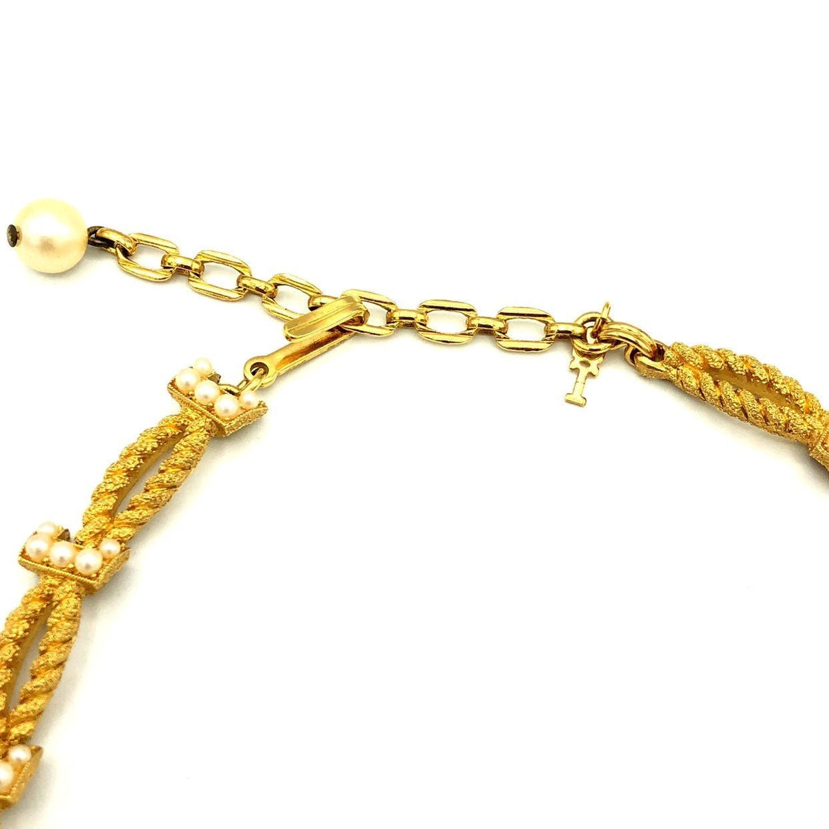 Vintage Trifari Gold Rope & Pearl Link Necklace - 24 Wishes Vintage Jewelry